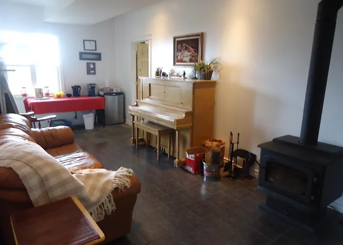 The Fiddle And The Sea Bed And Breakfast